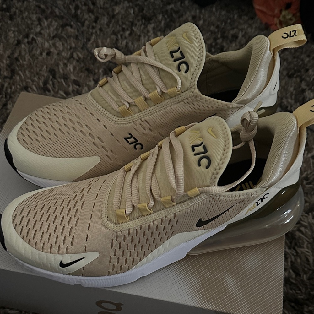 Nike Air Max 270 Beige and Yellow Womens Sneakers